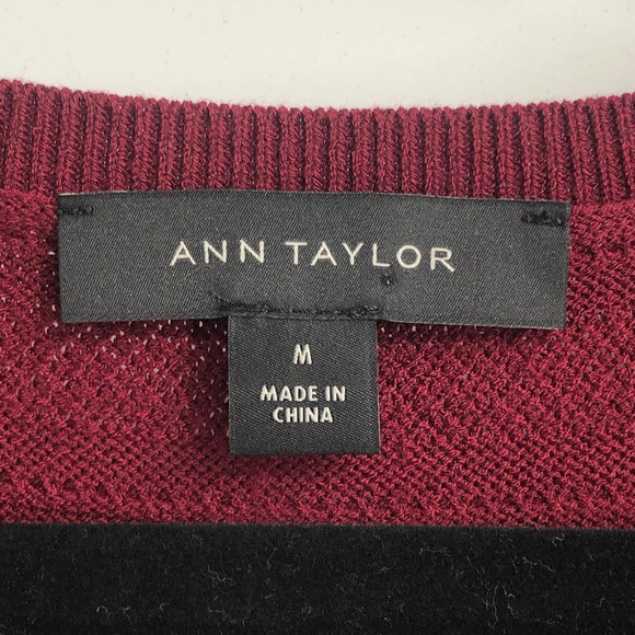 Ann Taylor Pullover Sweater Rib Knit Scoop Neck Long Sleeve Red Medium - Picture 9 of 10